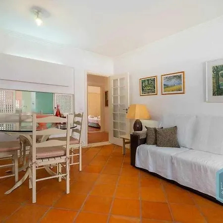 Apartment Clube Do E4 Dream Lodging